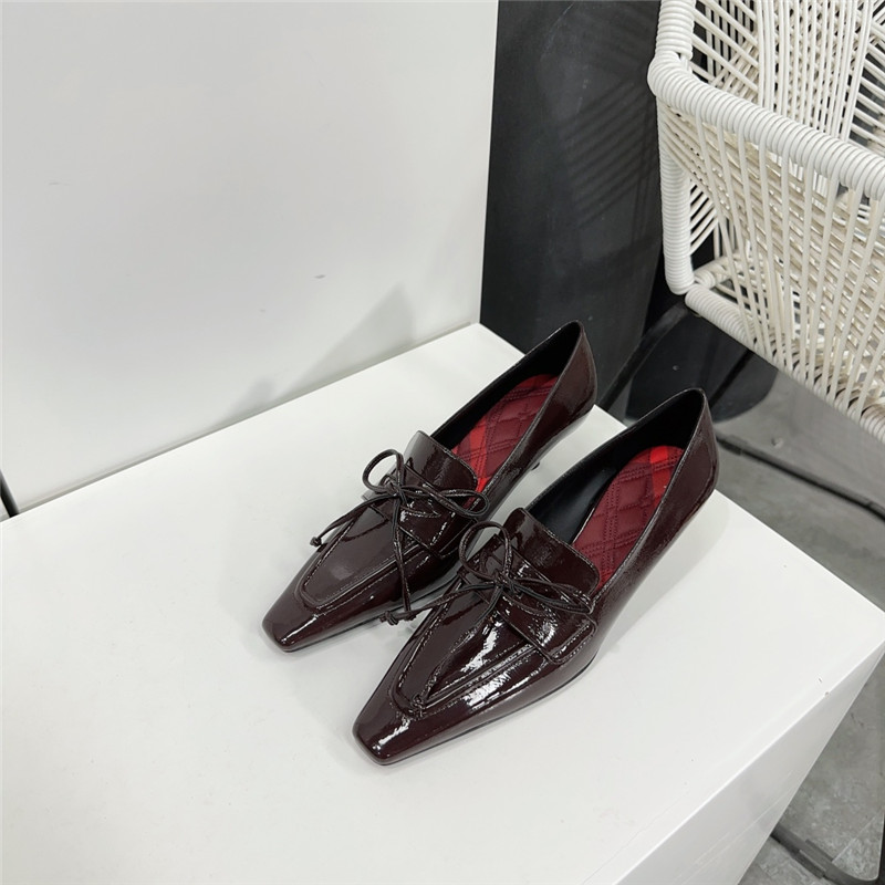 Bv*b*rry retro empty toe half drag