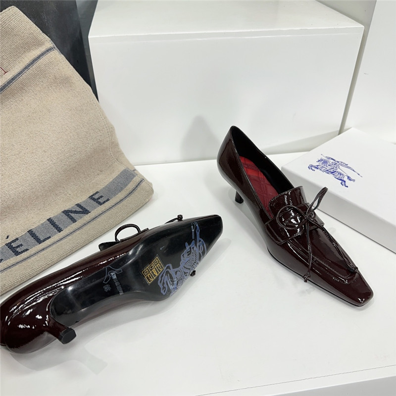 Bv*b*rry retro empty toe half drag