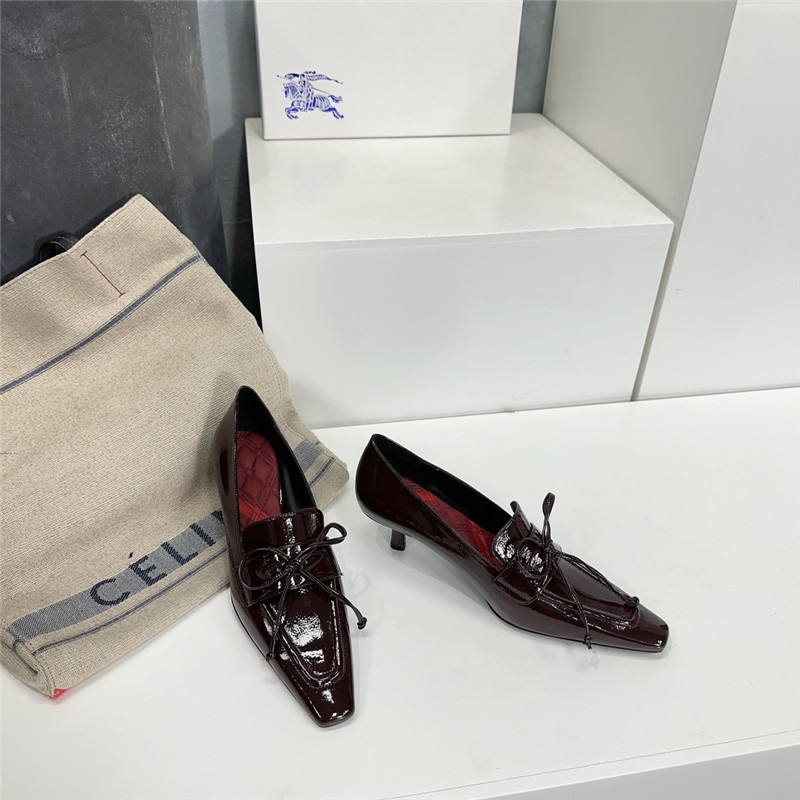 Bv*b*rry retro empty toe half drag