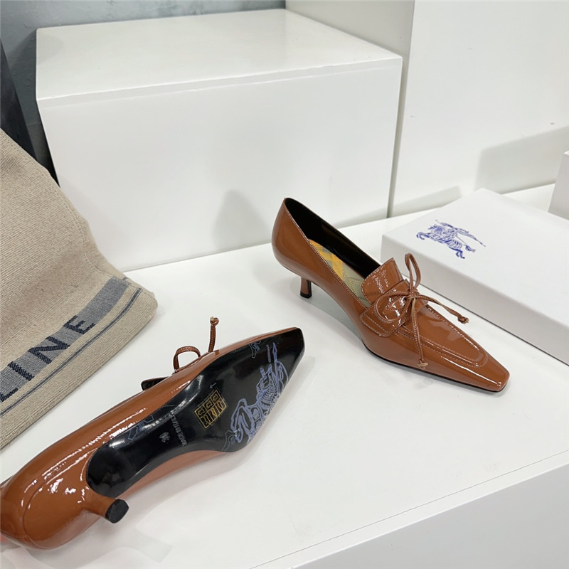 Bv*b*rry retro empty toe half drag