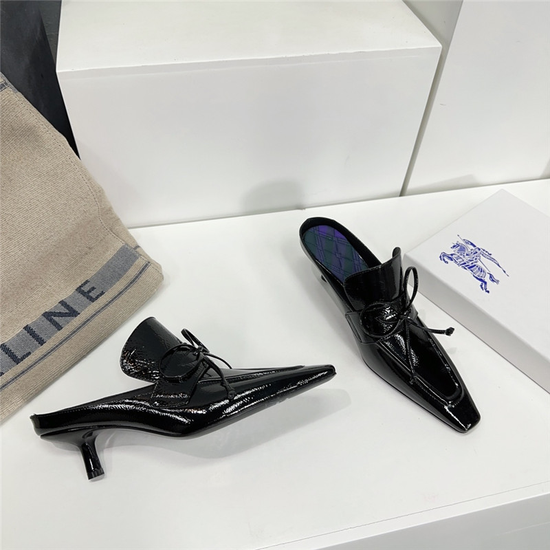 Bv*b*rry retro empty toe half drag