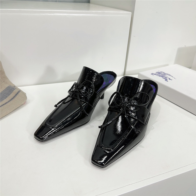 Bv*b*rry retro empty toe half drag