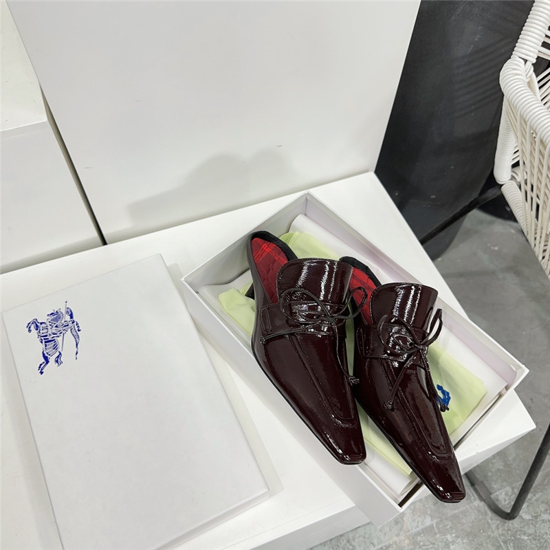 Bv*b*rry retro empty toe half drag