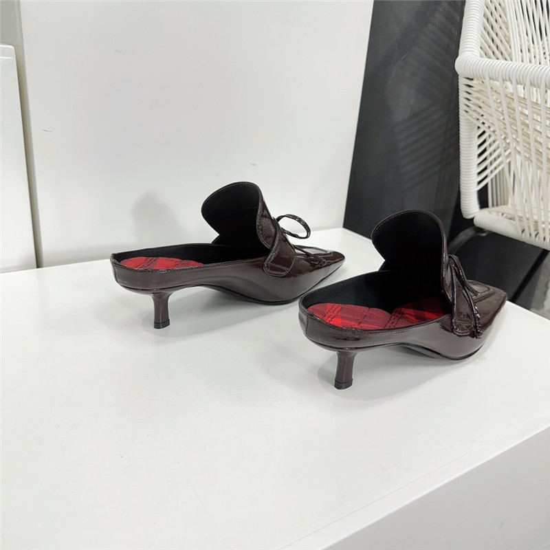 Bv*b*rry retro empty toe half drag