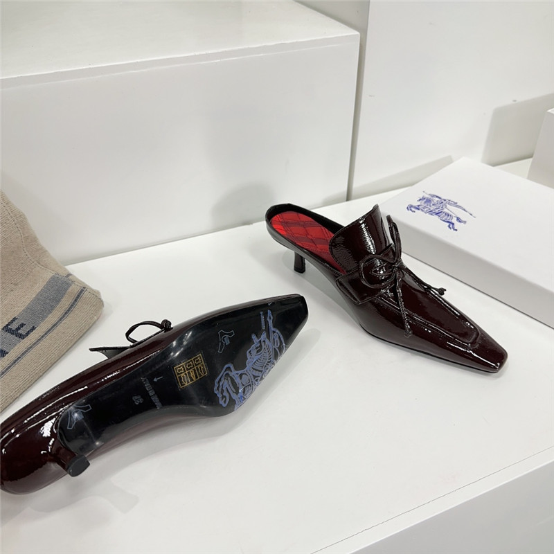 Bv*b*rry retro empty toe half drag