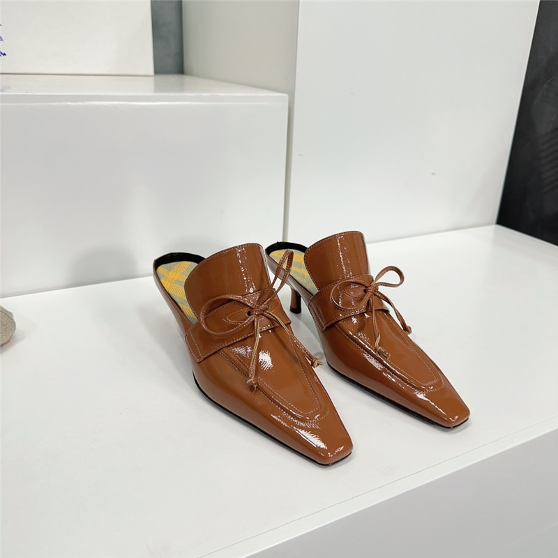 Bv*b*rry retro empty toe half drag