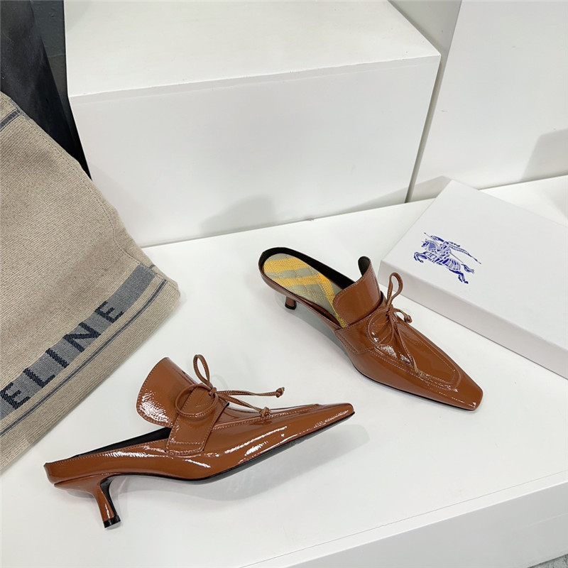 Bv*b*rry retro empty toe half drag