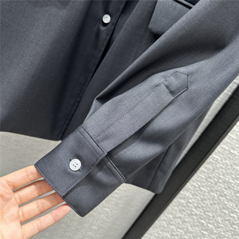 Pra*a premium gray suit shorts suit