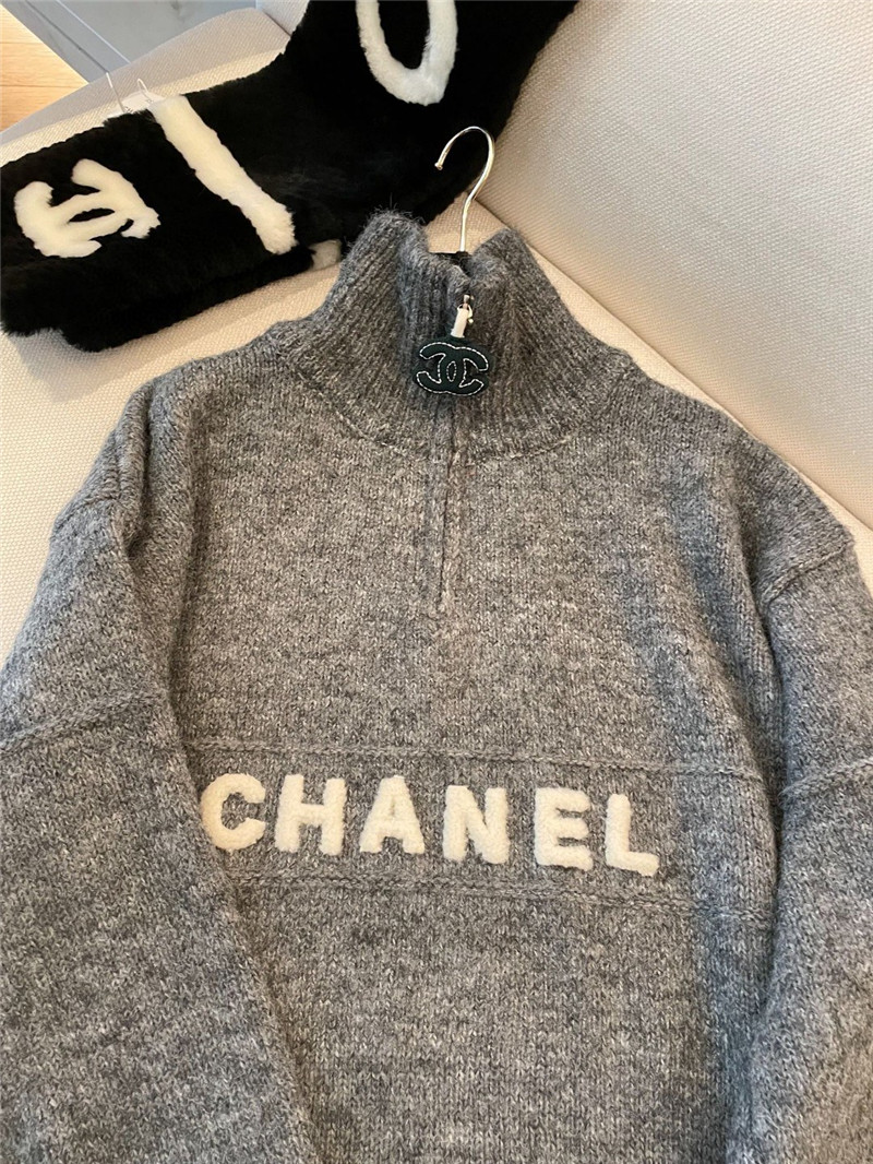 Ch**el logo turtleneck loose sweater grey