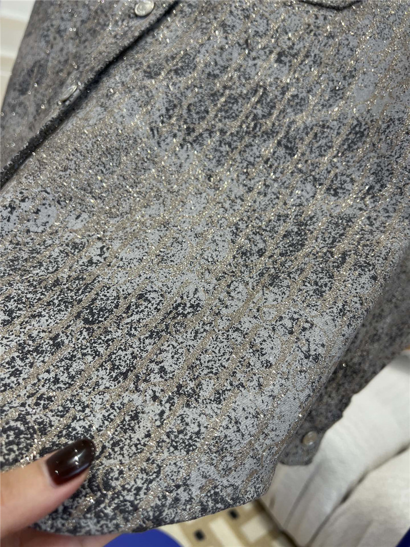 D10r presbyopic glitter shirt