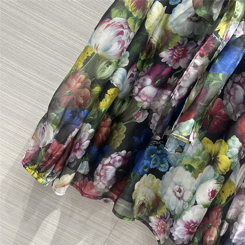 Dolce & Gabbana d&g elegant floral print silk shirt