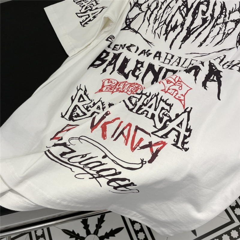 Ba1en*iaga new letter silhouette t-shirt