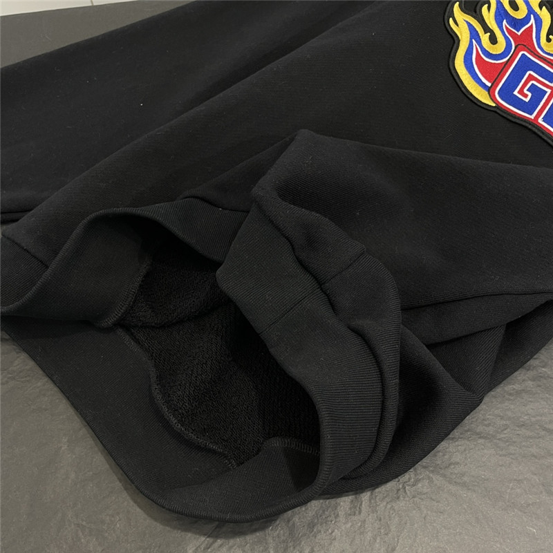 Gvc*1 logo hooded sweatshirt black
