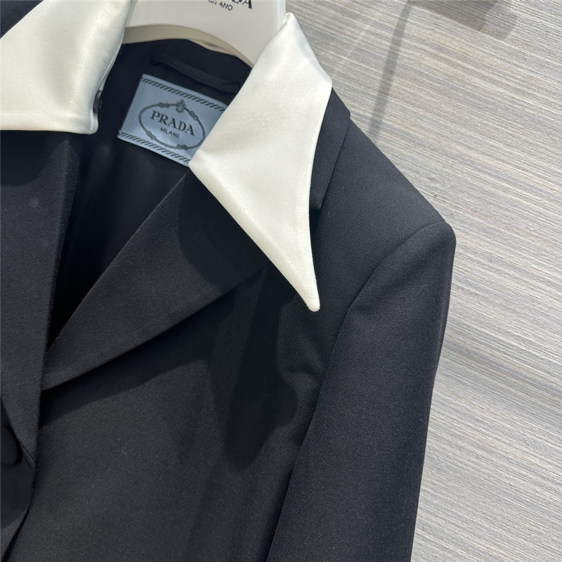 pra*a crystal D1am0nd button double collar design suit jacket