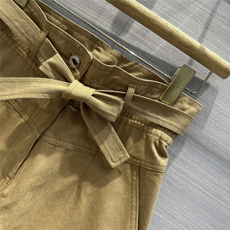 H**me5 backless jacket + flower bud waist pants set