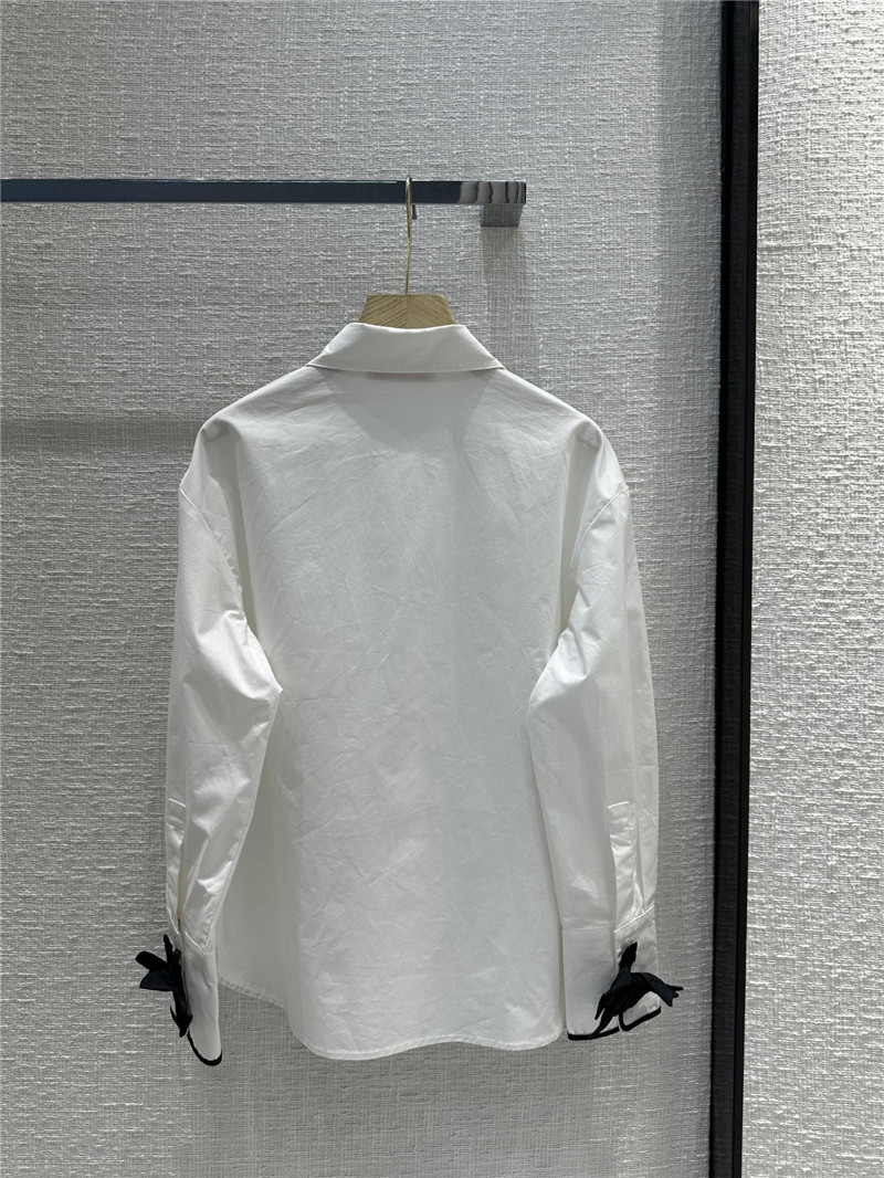 Va1e*ntin0 new shirt