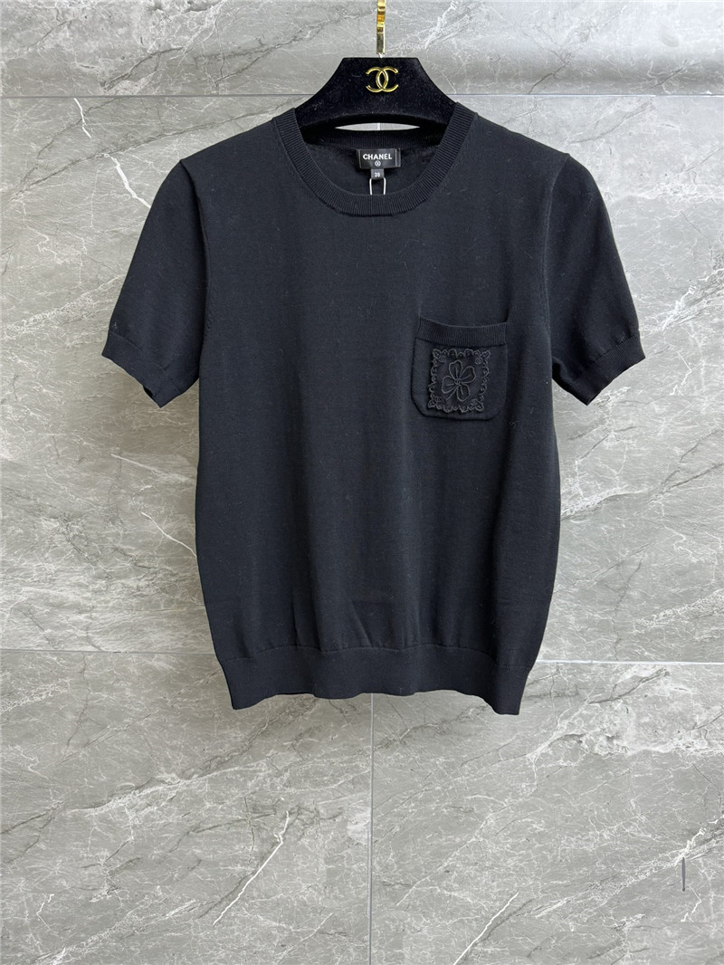 Ch**el four leaf clover short sleeves