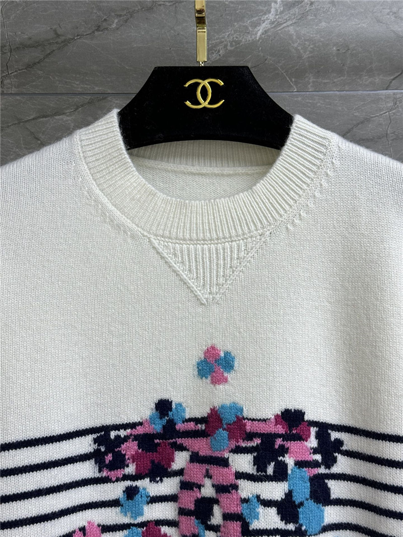 Ch**el double c cashmere sweater