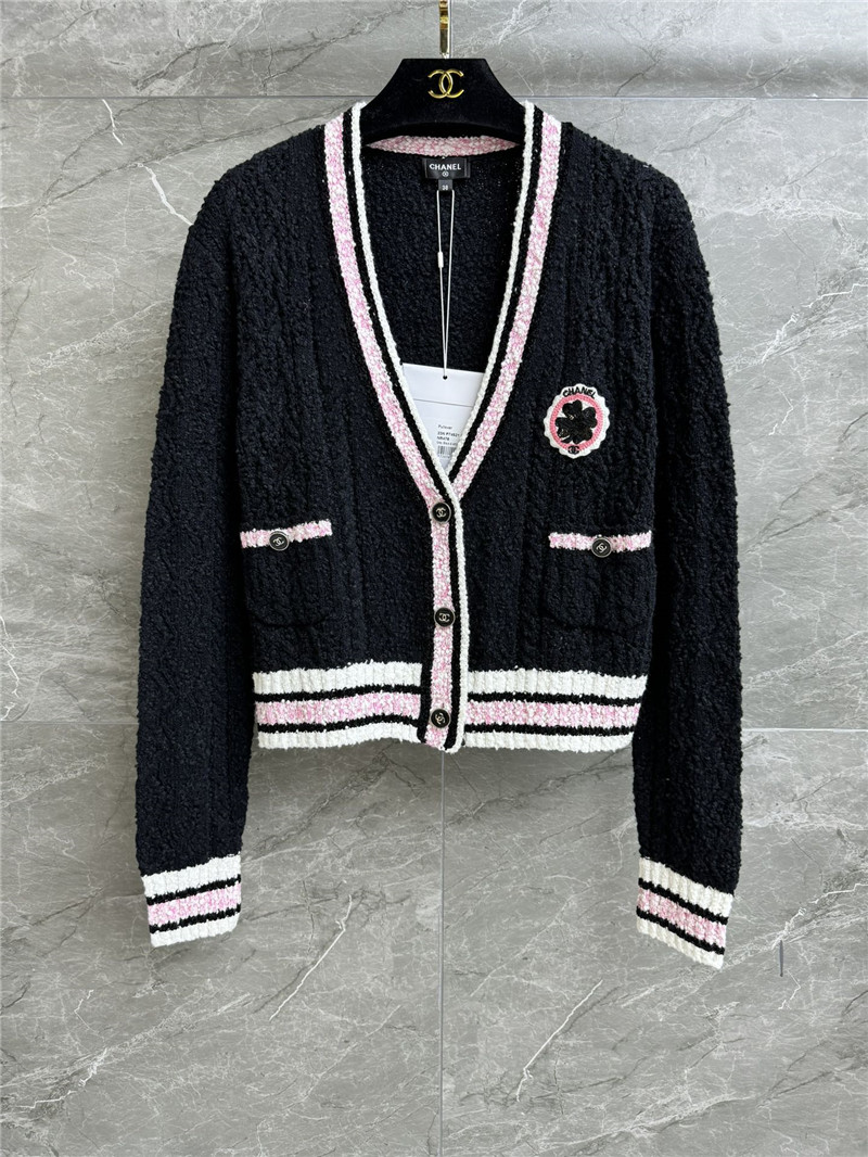 Ch**el three-dimensional pattern cardigan