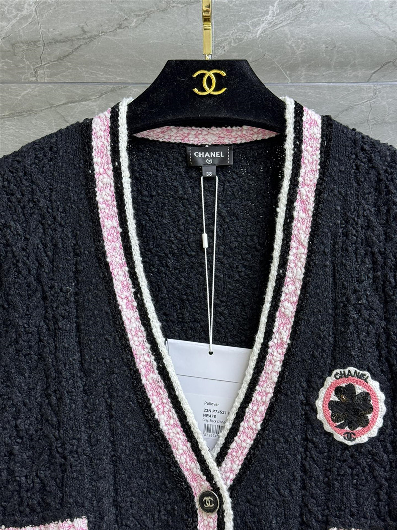 Ch**el three-dimensional pattern cardigan