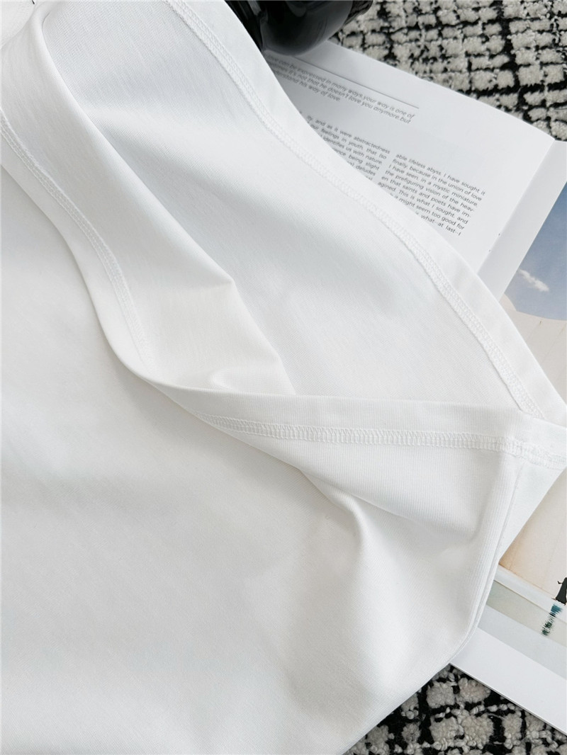 A1exa*der wang oval logo contrasting vest