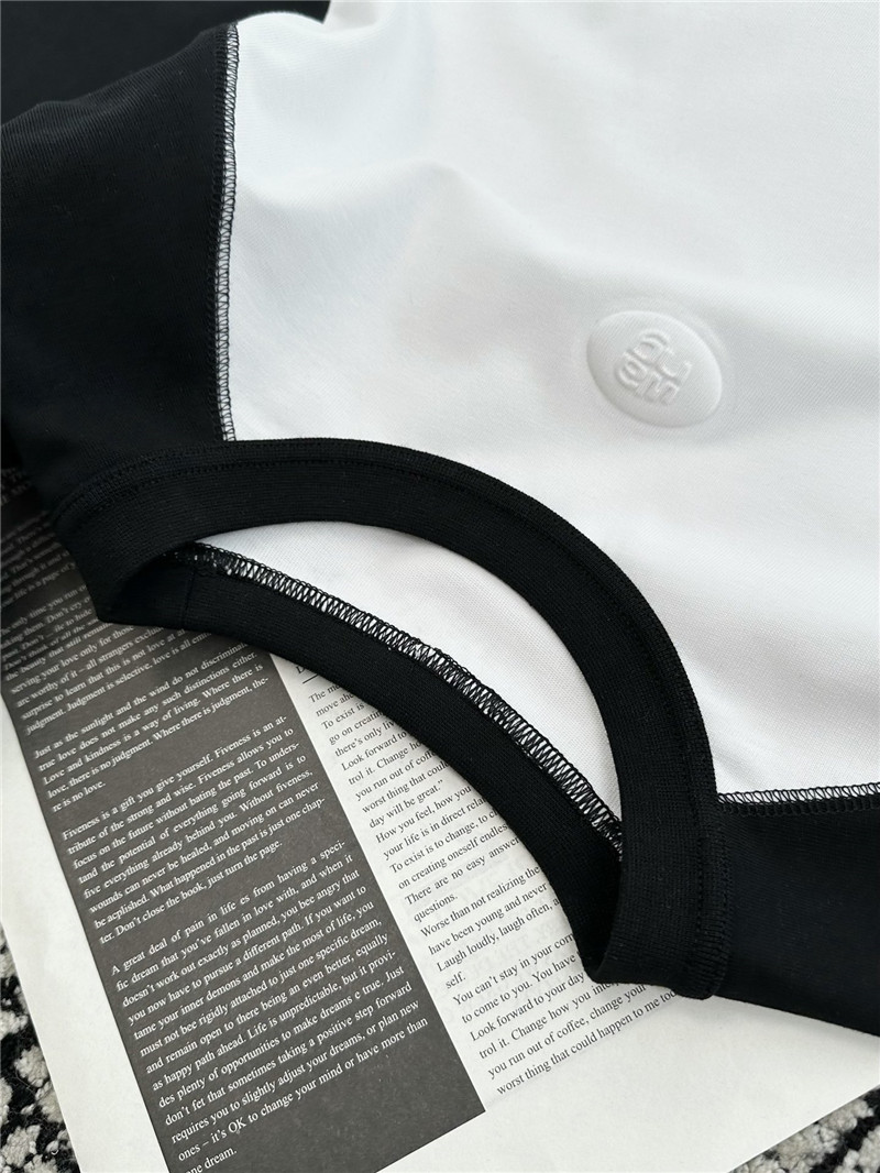 A1exa*der wang oval logo contrast short-sleeved t-shirt