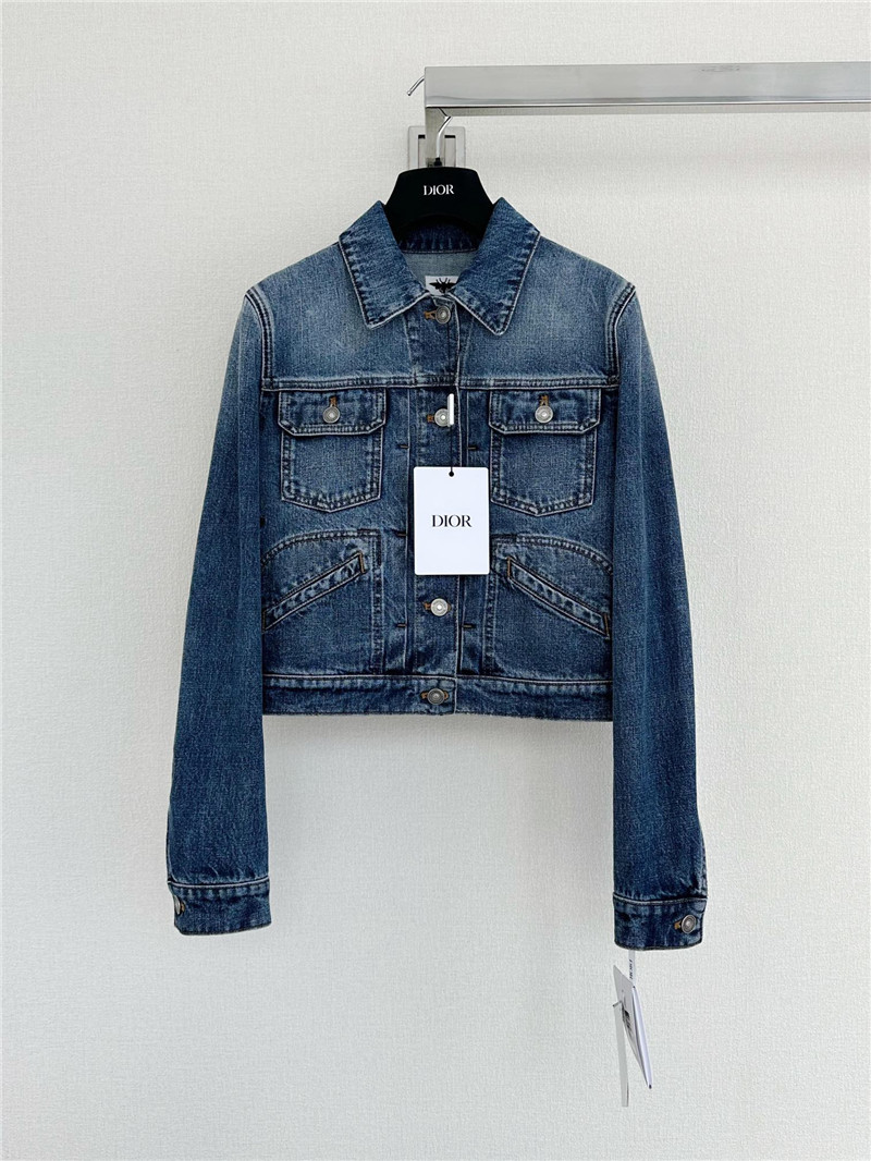 D10r multi-pocket denim jacket