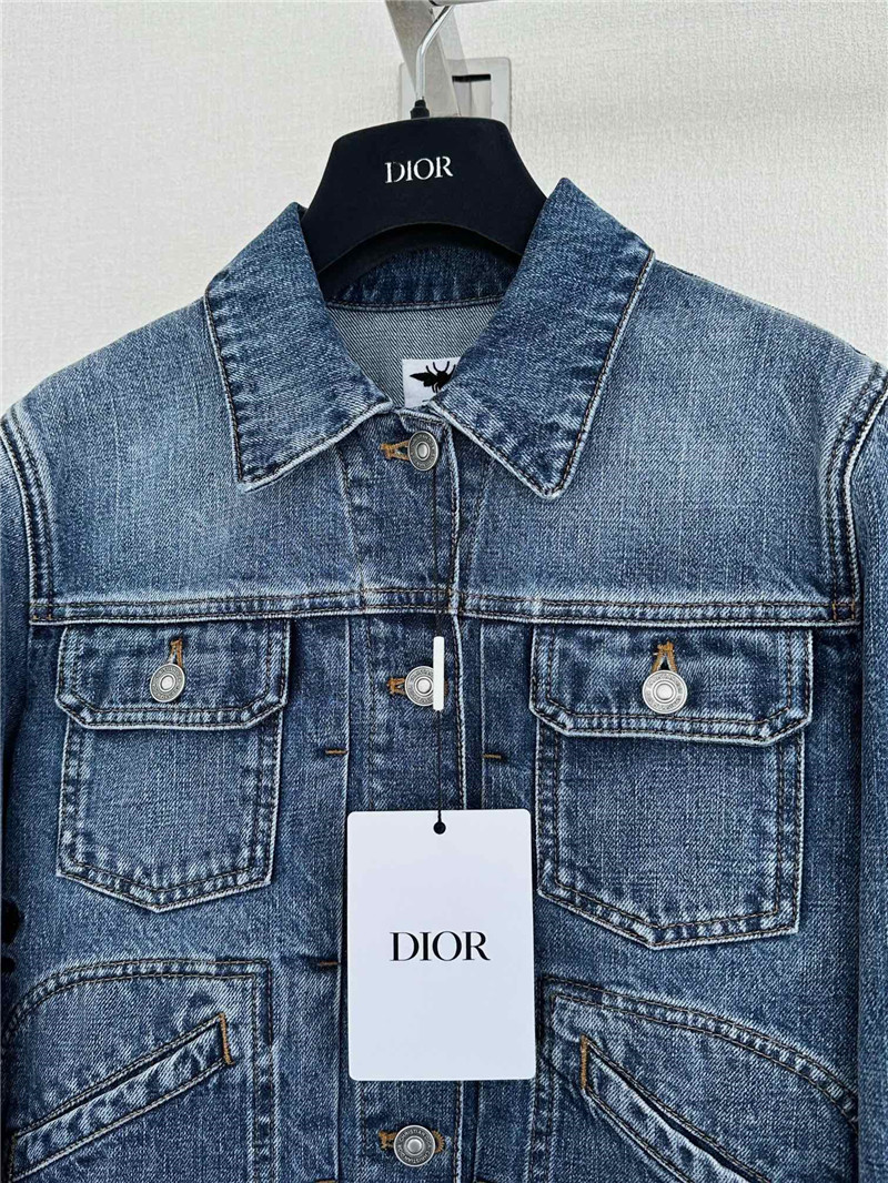 D10r multi-pocket denim jacket
