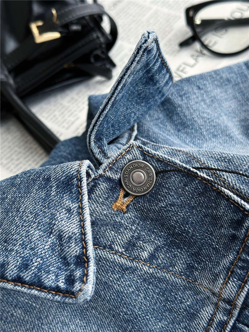 D10r multi-pocket denim jacket