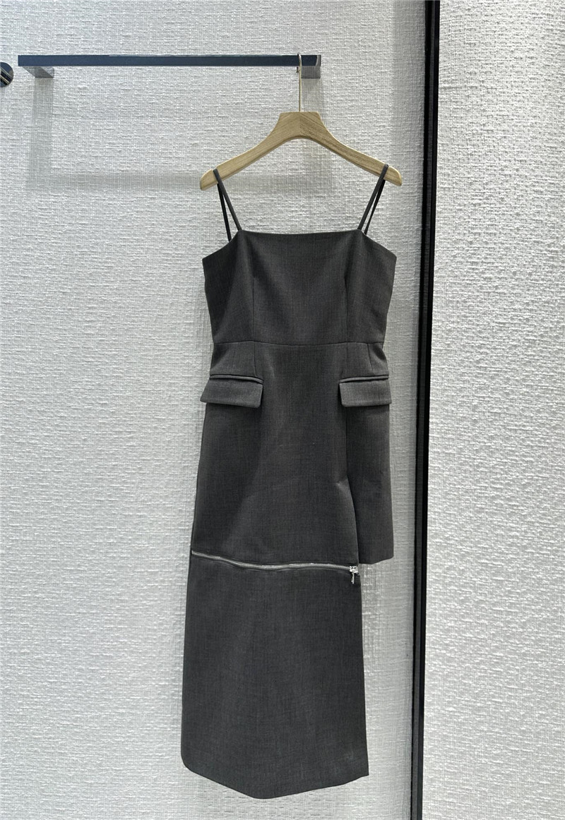 a1exa*der Mcqv*en premium gray zipper strap strapless skirt