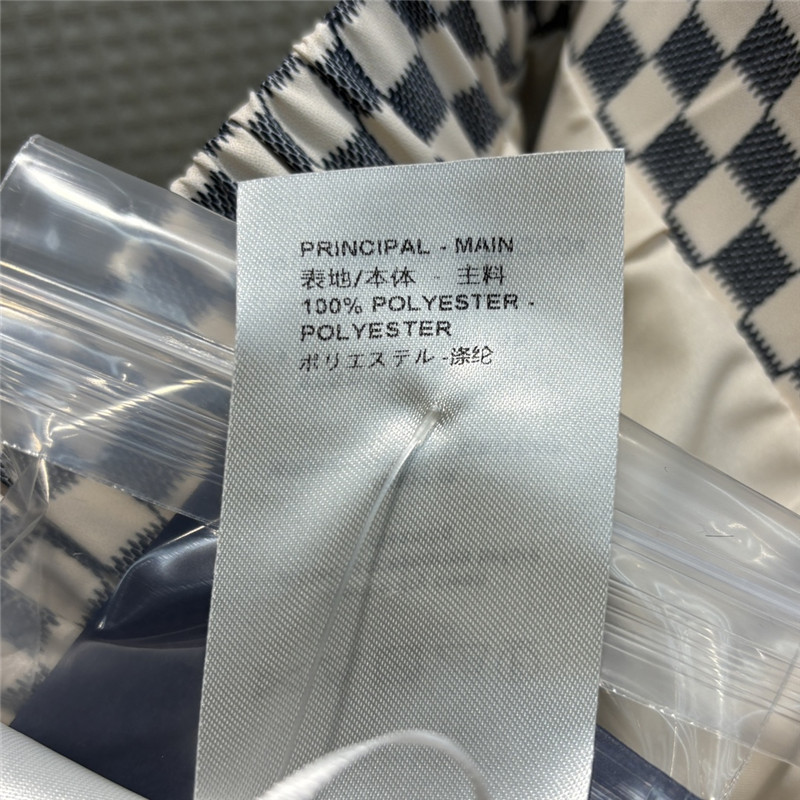 l0vis Vvtt0n lv contrasting checkerboard shorts