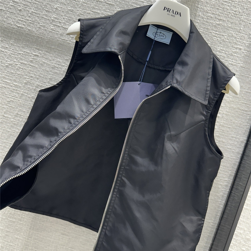 Pra*a fashionable intellectual style nylon suit