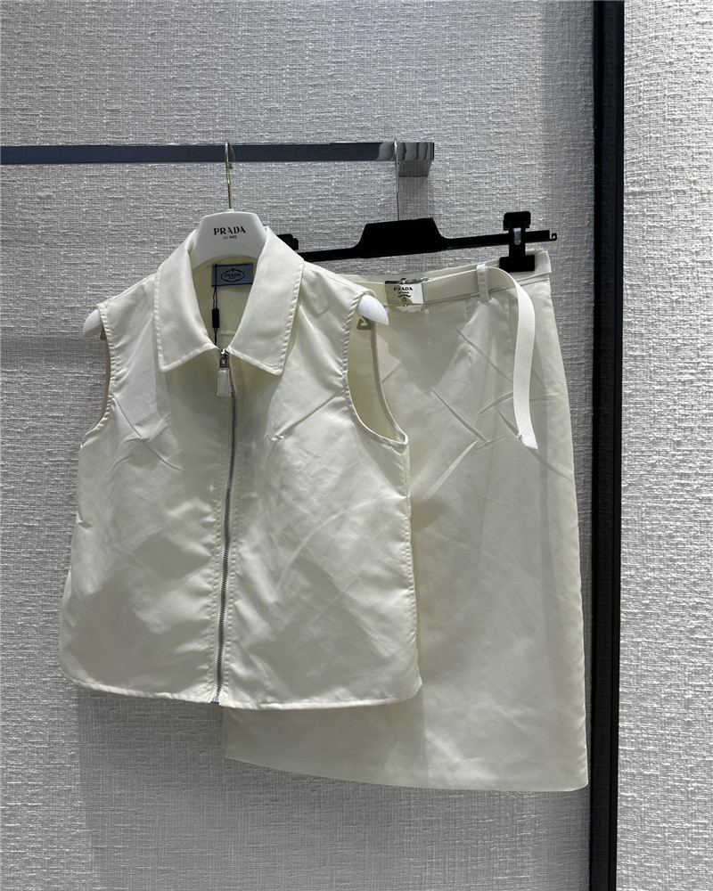 Pra*a fashionable intellectual style nylon suit