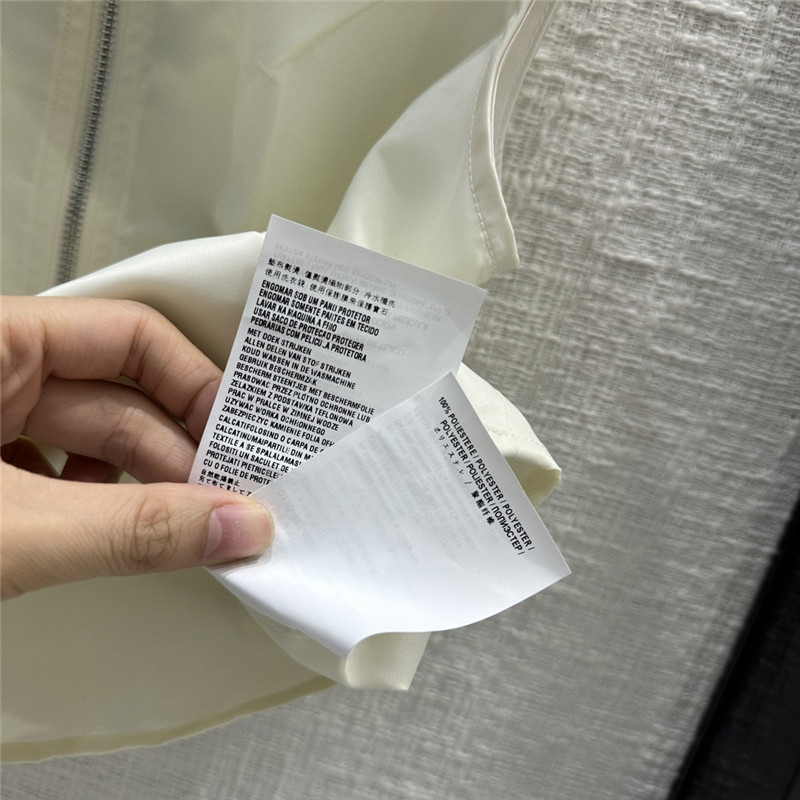 Pra*a fashionable intellectual style nylon suit