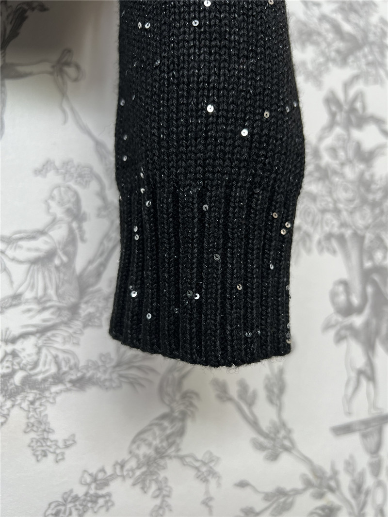 D10r new cashmere sweater