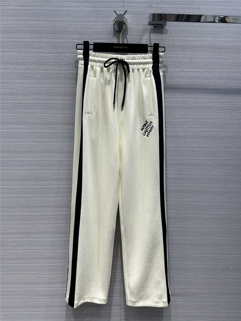 l0vis Vvtt0n lv early spring new set