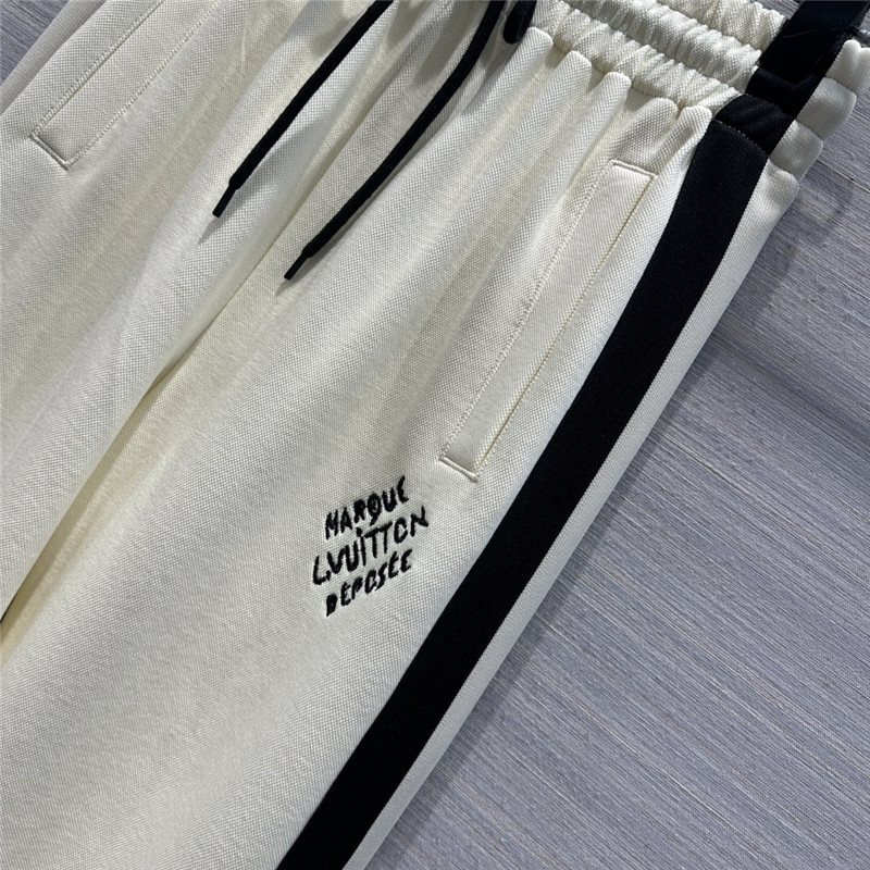 l0vis Vvtt0n lv early spring new set