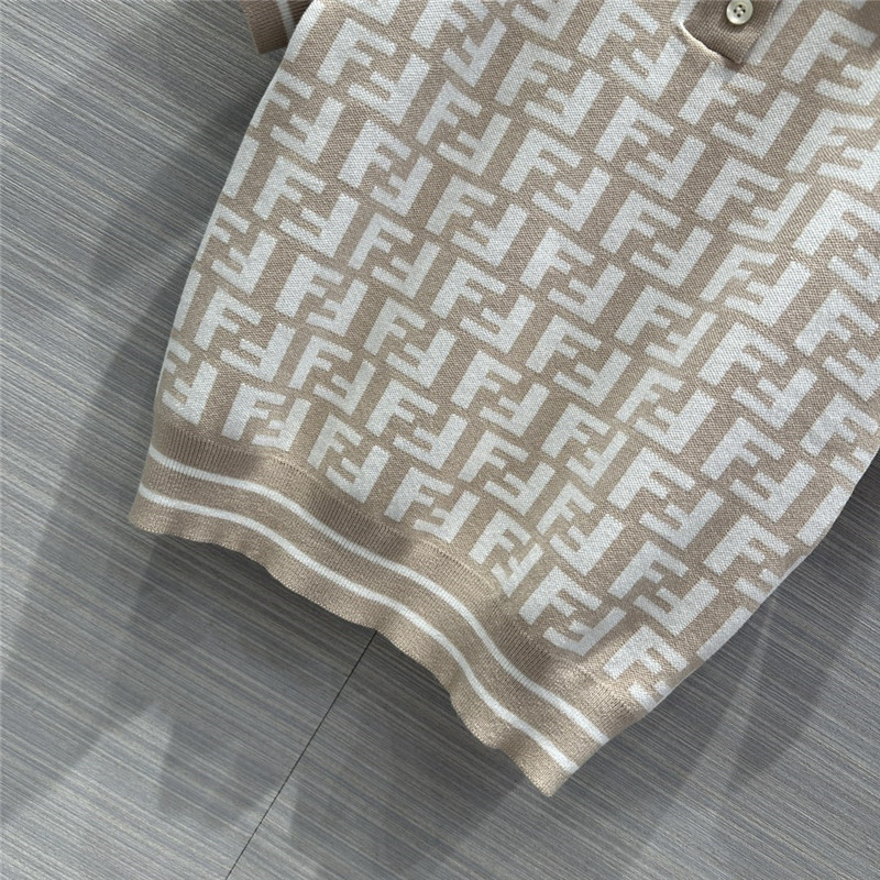 F**di milk tea color presbyopic ff lapel polo knitted top