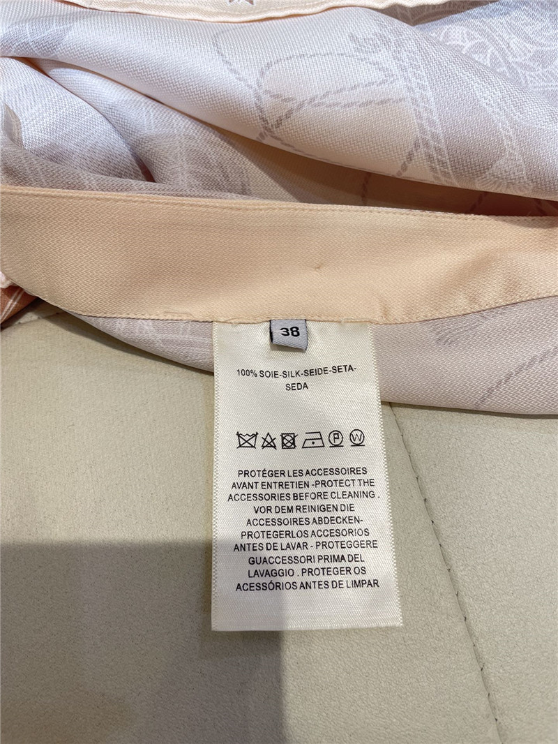 H**me5 early spring silk shirt