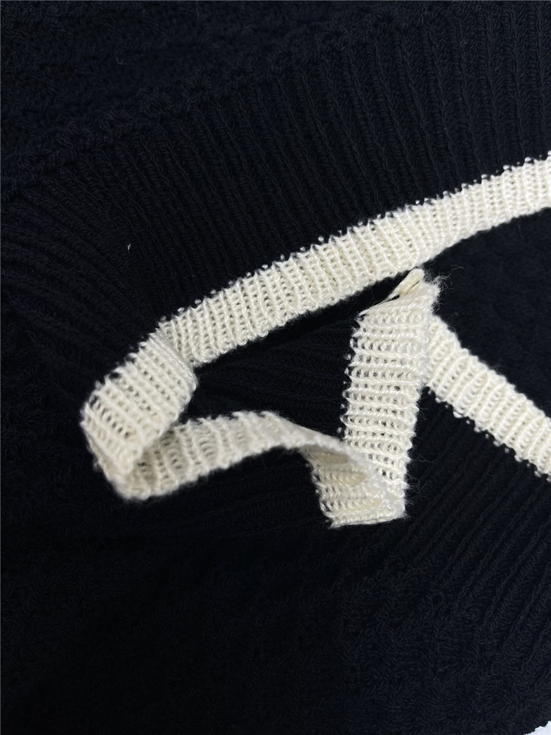 M1um1u hot rhinestone cake sleeve sweater