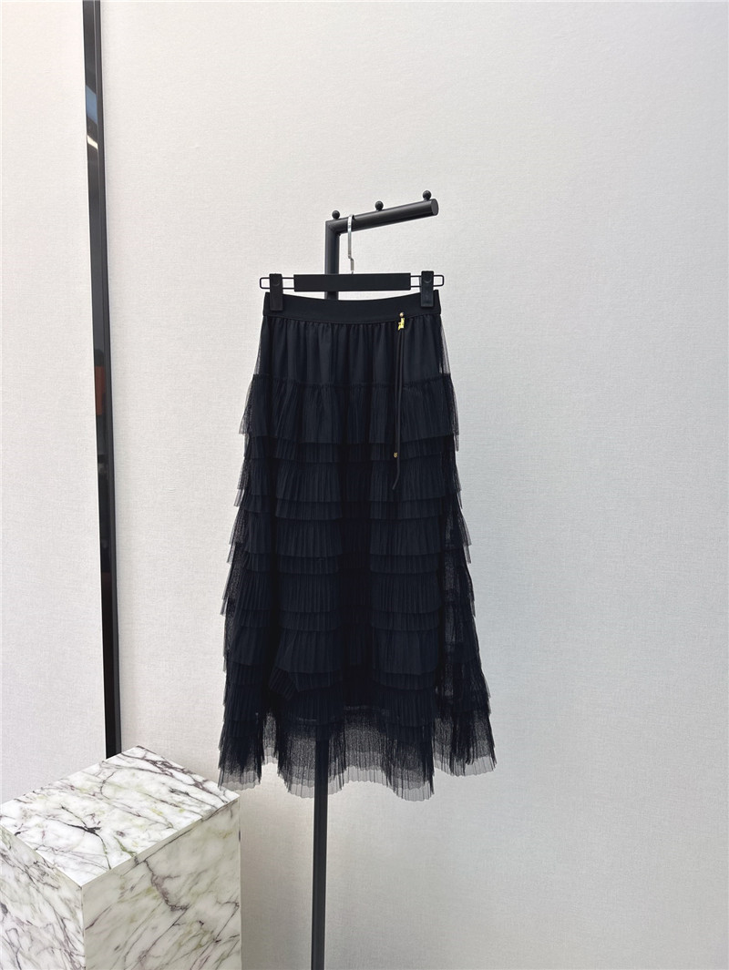 M1um1u new heavy layered mesh skirt