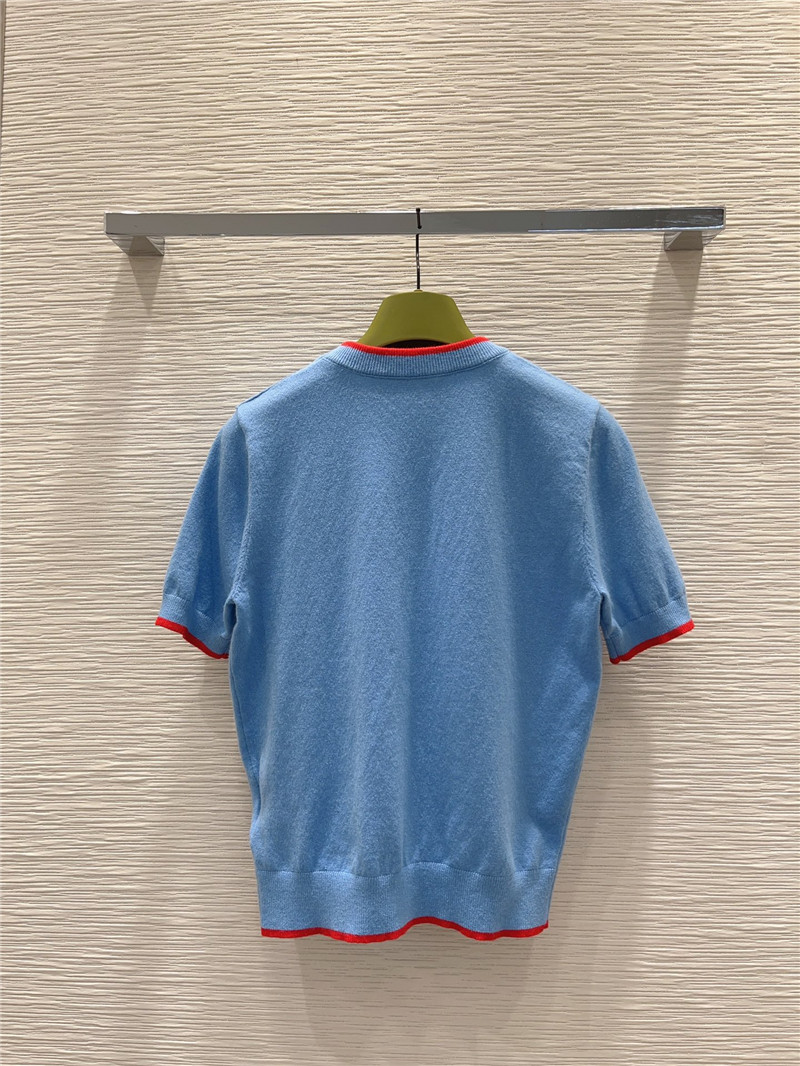 Gvc*1 classic crew neck pullover sweater