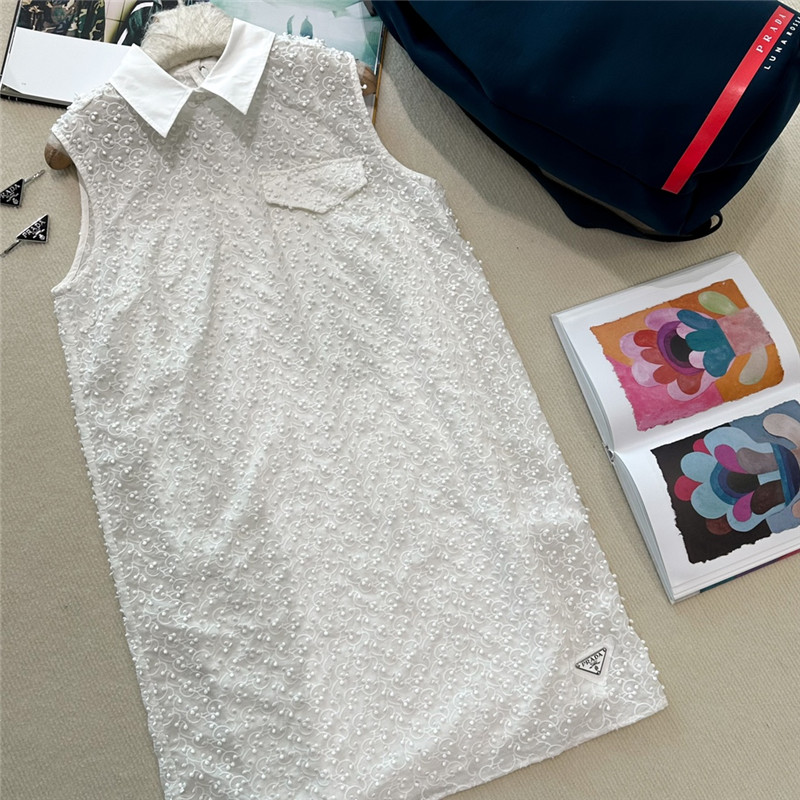 Pra*a lapel three-dimensional bouquet two-piece set