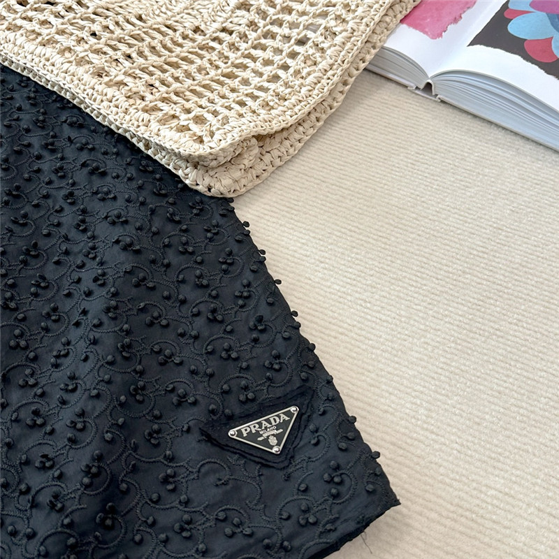 Pra*a lapel three-dimensional bouquet two-piece set