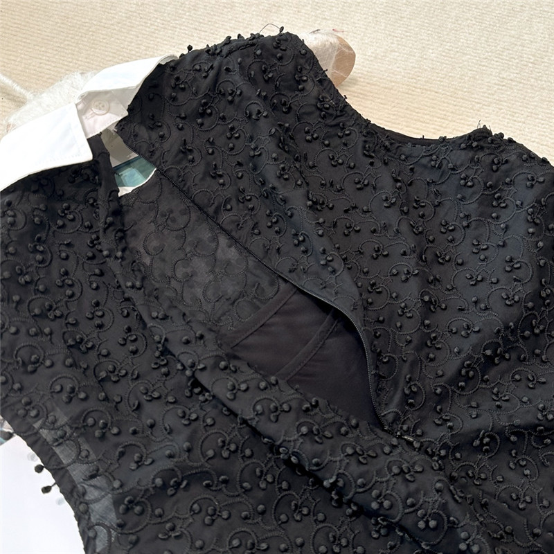 Pra*a lapel three-dimensional bouquet two-piece set