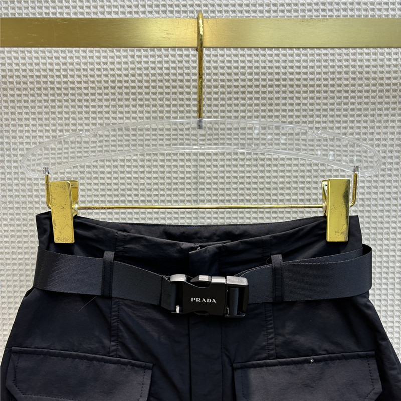 Pra*a workwear fan buckle high waist a-line shorts