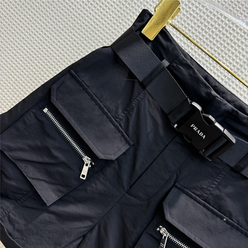 Pra*a workwear fan buckle high waist a-line shorts