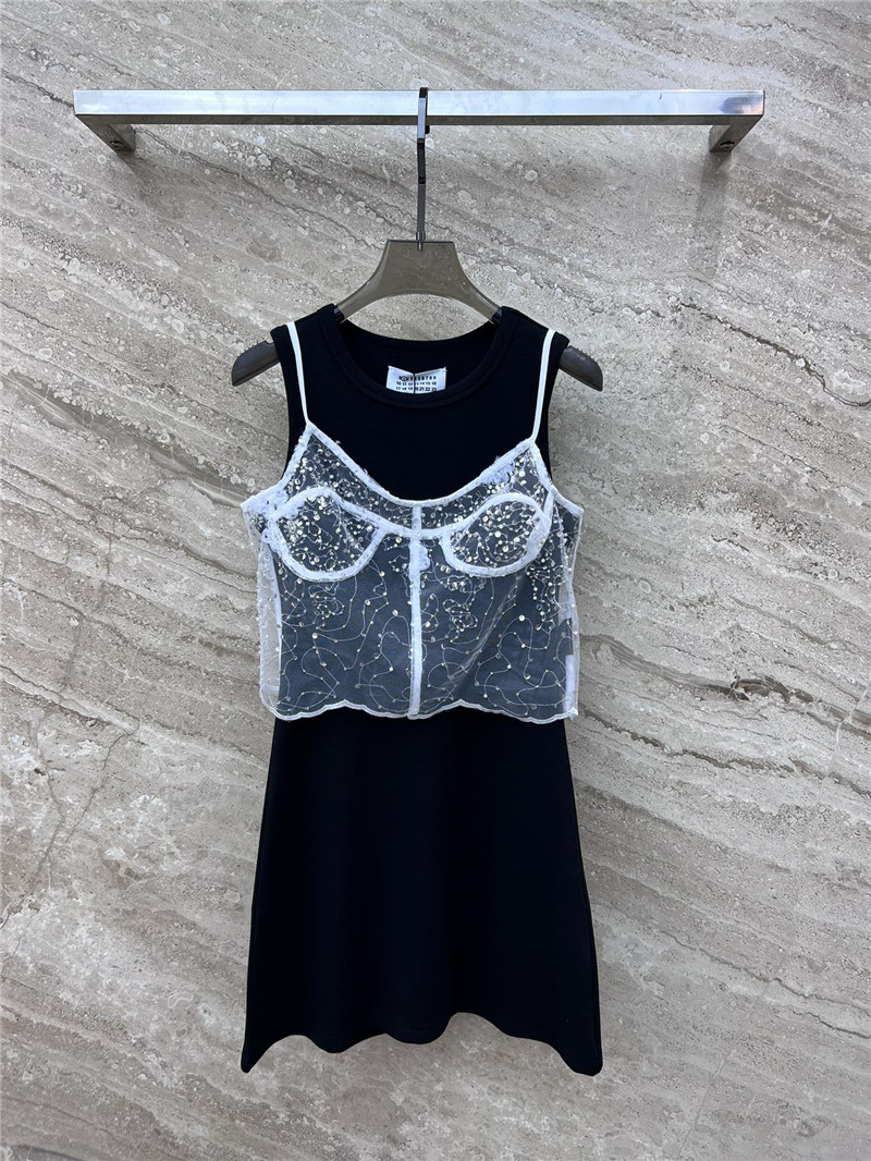 Sa1nt Lau*nt velvet sleep cami