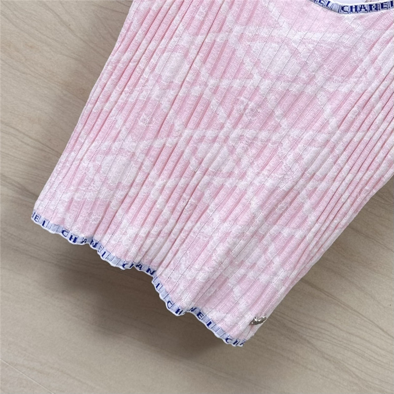 Ch**el letter crochet contrasting vest top