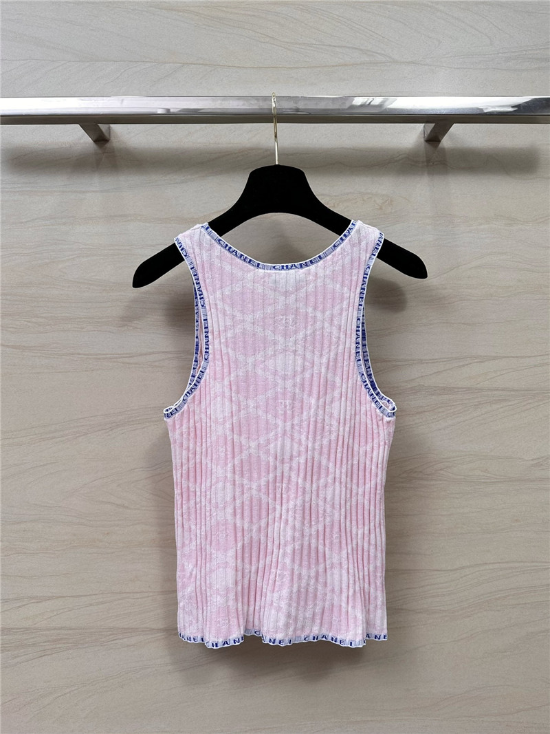 Ch**el letter crochet contrasting vest top